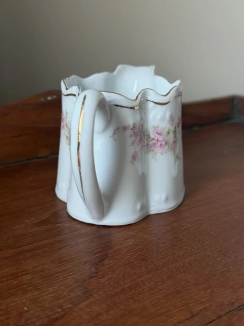 Vintage Sugar Bowl and Creamer Set